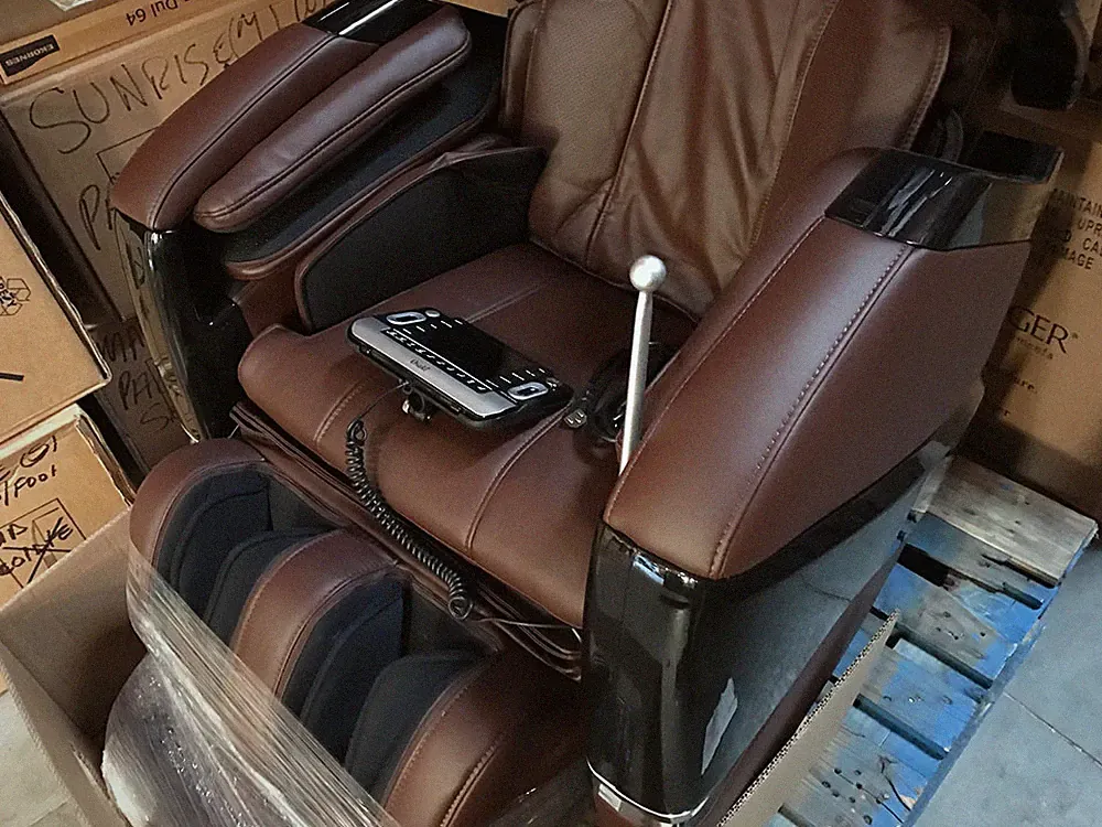 Open Box Model Brown Osaki Pro Cyber Zero Gravity Massage Chair Recliner