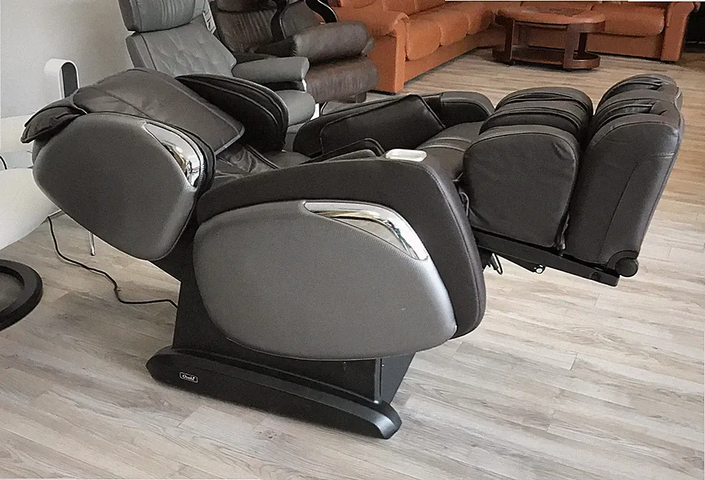Open Box Osaki OS-4000CS Massage Chair Recliner Brown with One Year Warranty